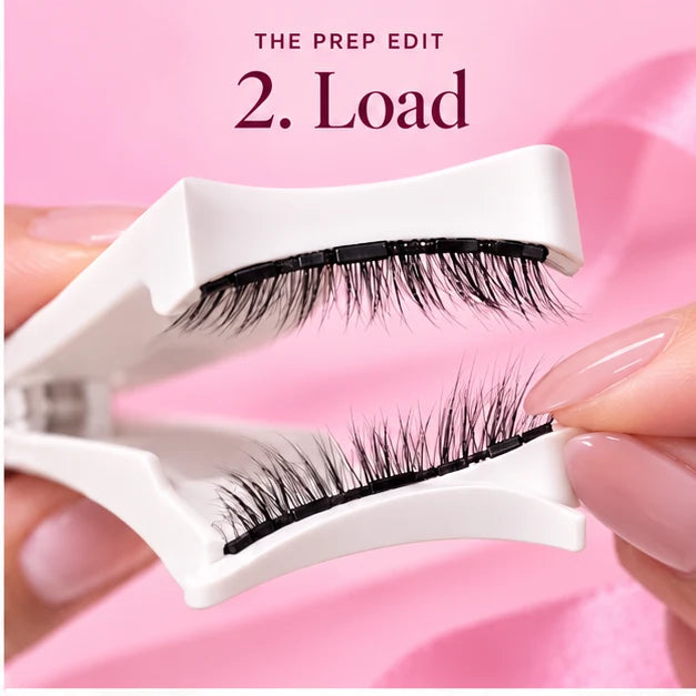 Reference-based instruction illustration showing the lash strips placed on the upper and lower applicator arms